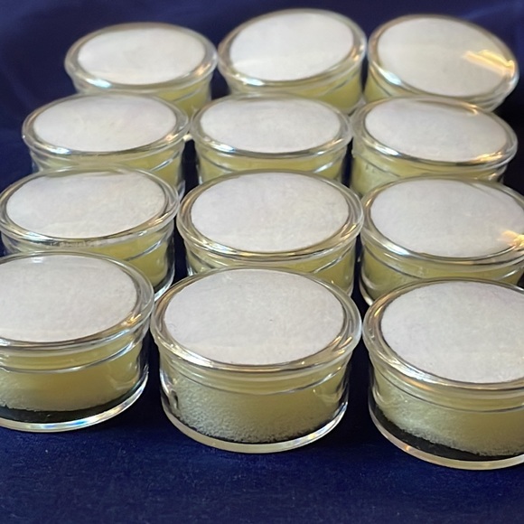 Set of 12 small clear plastic gemstone crafts storage display cases box - Picture 2 of 8